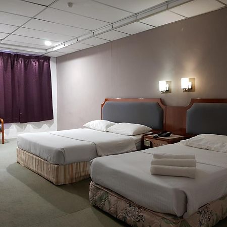 Anika Inn - Kluang Exterior photo