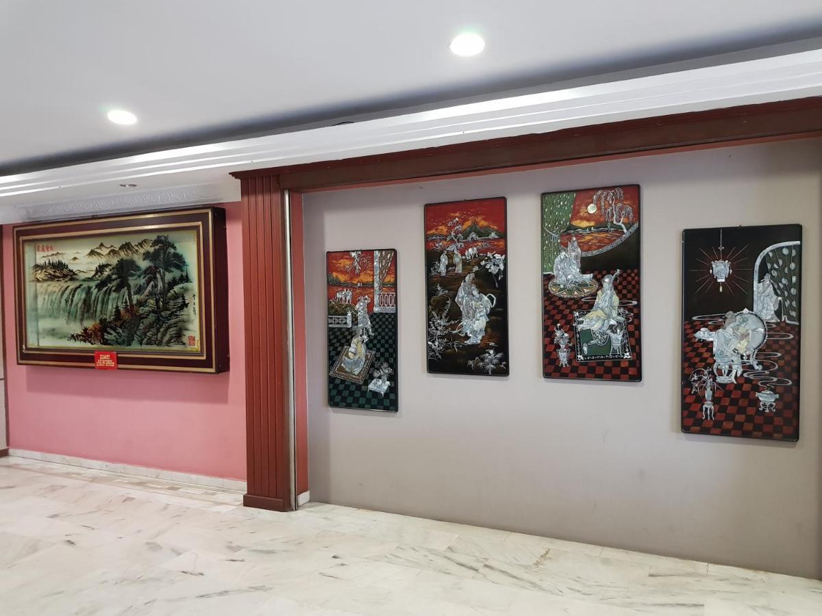Anika Inn - Kluang Exterior photo