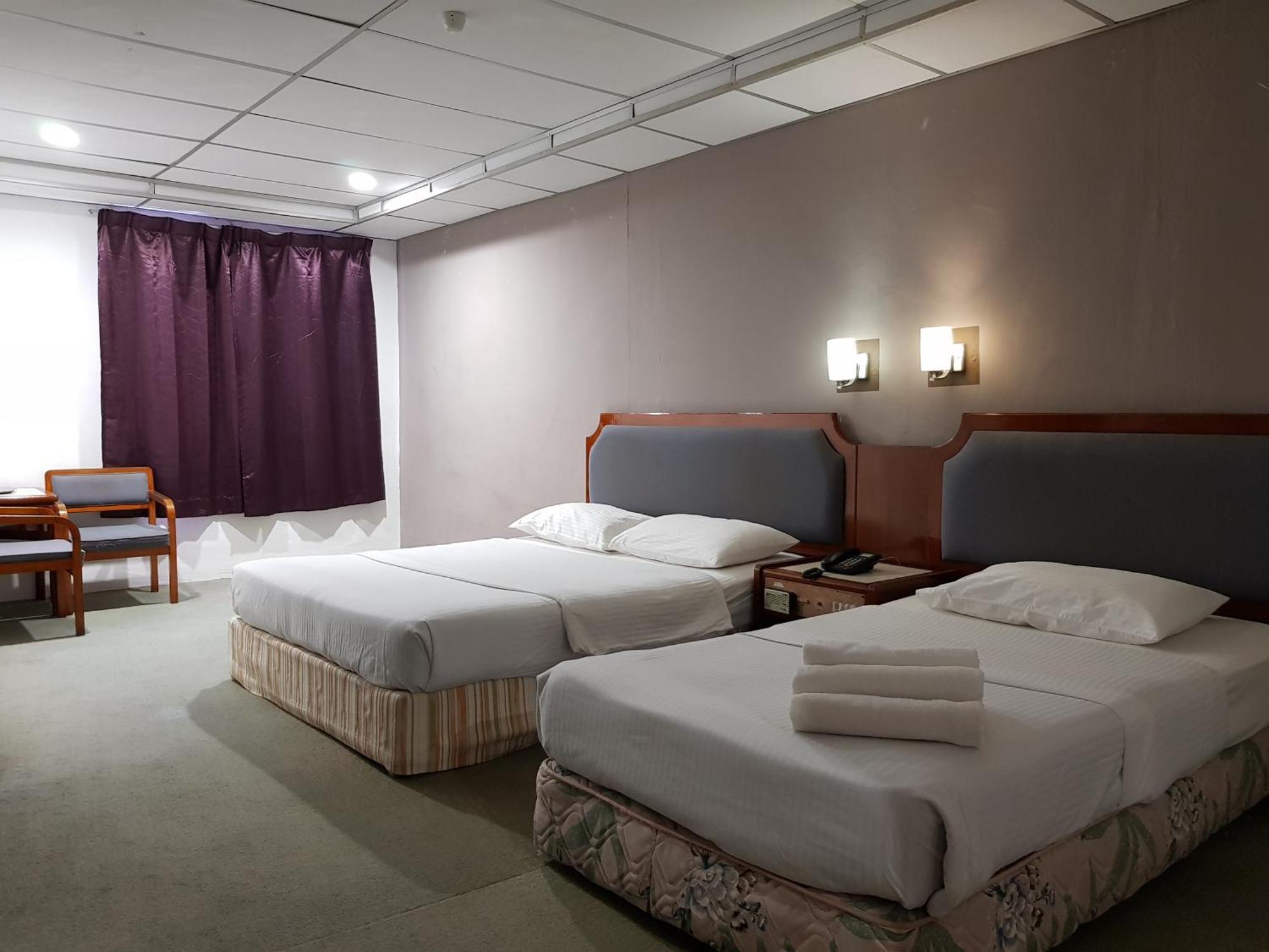 Anika Inn - Kluang Exterior photo